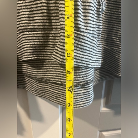 American Eagle Light Hoodie Long sleeve - Picture 7 of 11